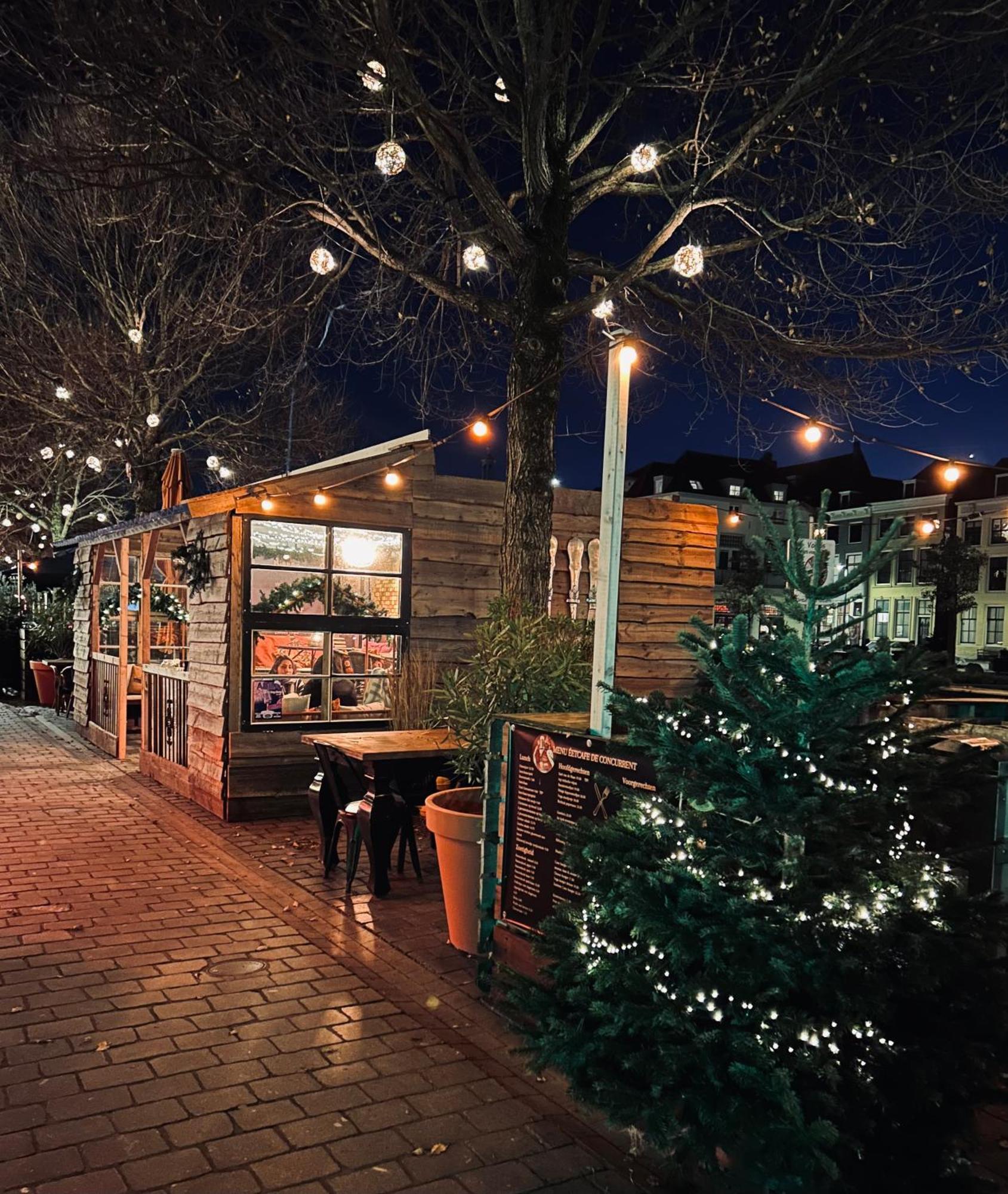 弗利辛恩 Slapen Bij Cafe De Concurrent酒店 外观 照片